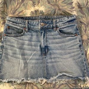 American Eagle 90’s high rise mini